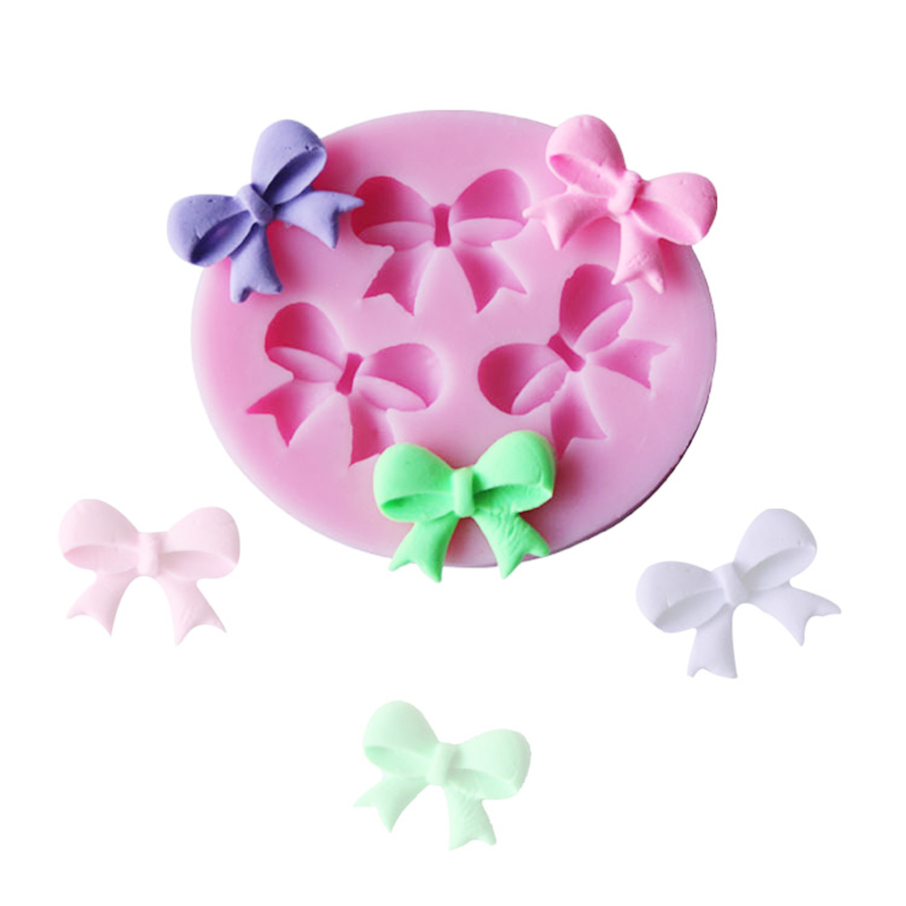 أدوات فن قالب الكعكة من السيلي - مراجعة Silicone Mold Baking وسعره
